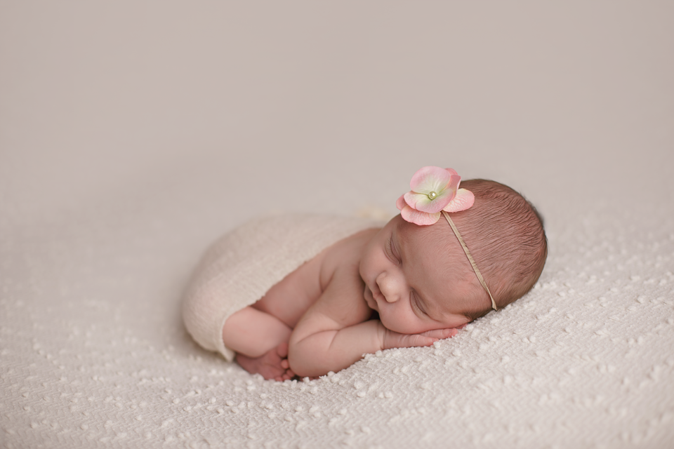 saskatoon-sk-newborn-baby-photography