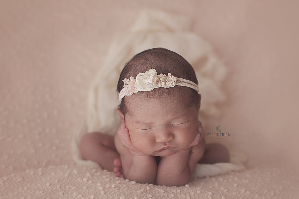 Sweet Newborn Baby Girl Pictures Newborn Photographer Saskatoon 4