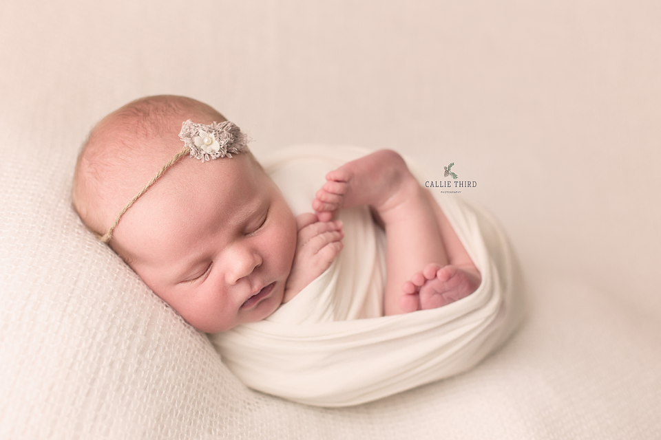 pretty baby girl saskatoon newborn baby photography 1